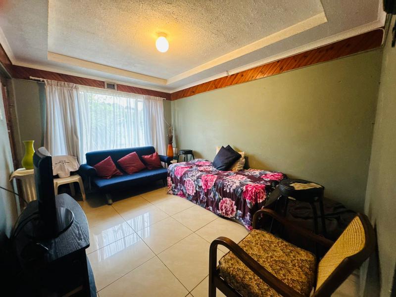3 Bedroom Property for Sale in Kwamashu KwaZulu-Natal