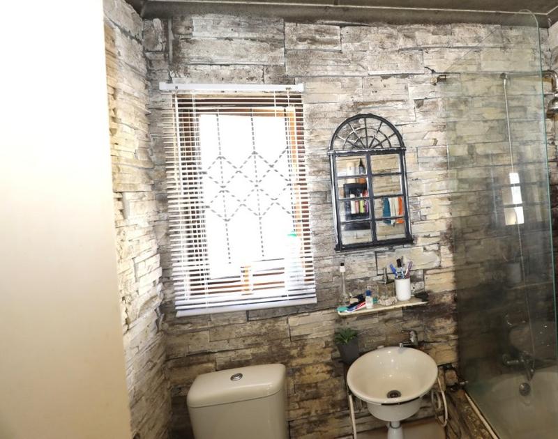 3 Bedroom Property for Sale in Berkshire Downs KwaZulu-Natal