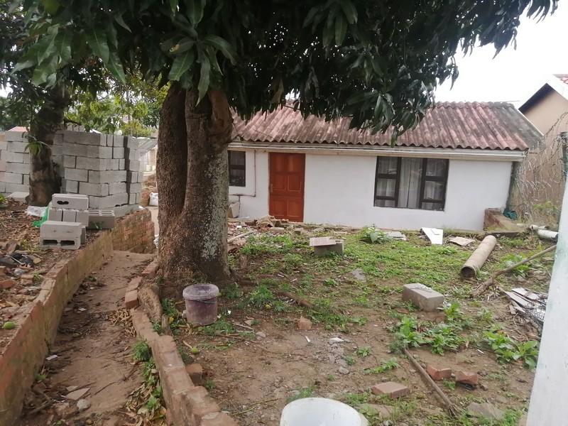 2 Bedroom Property for Sale in Kwamashu KwaZulu-Natal