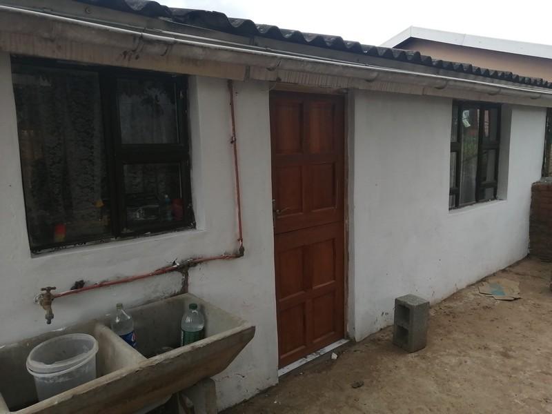 2 Bedroom Property for Sale in Kwamashu KwaZulu-Natal