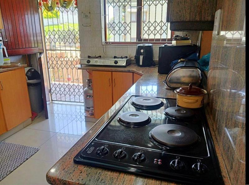 4 Bedroom Property for Sale in Sea View KwaZulu-Natal