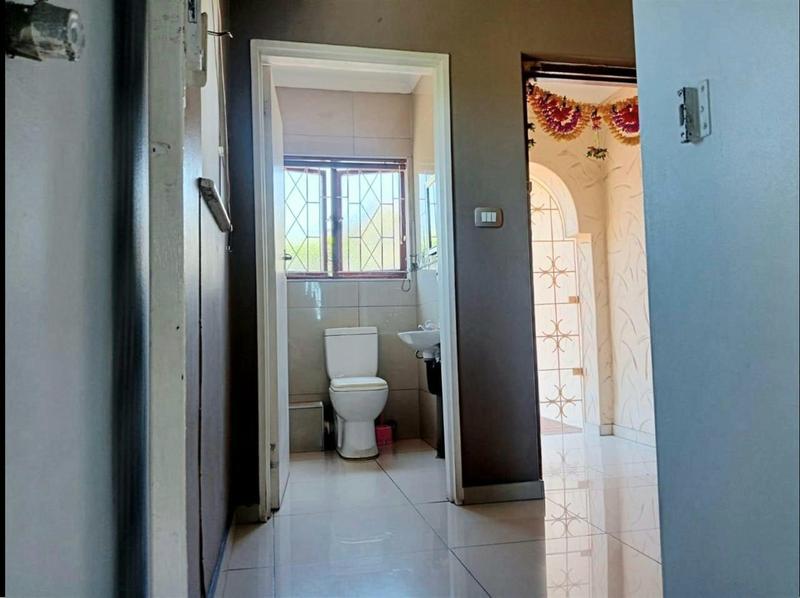 4 Bedroom Property for Sale in Sea View KwaZulu-Natal