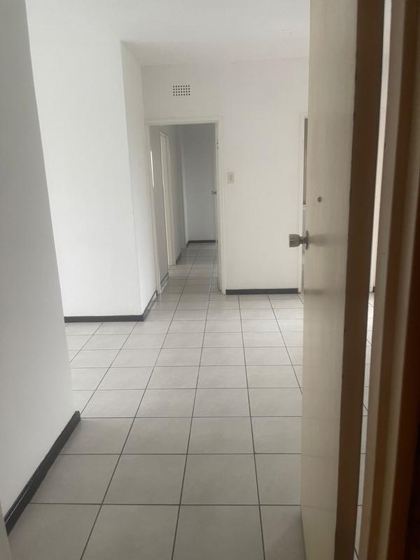 To Let 2 Bedroom Property for Rent in Pinetown KwaZulu-Natal