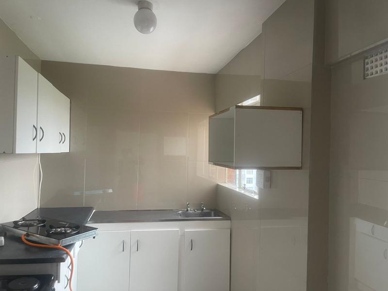 To Let 2 Bedroom Property for Rent in Pinetown KwaZulu-Natal