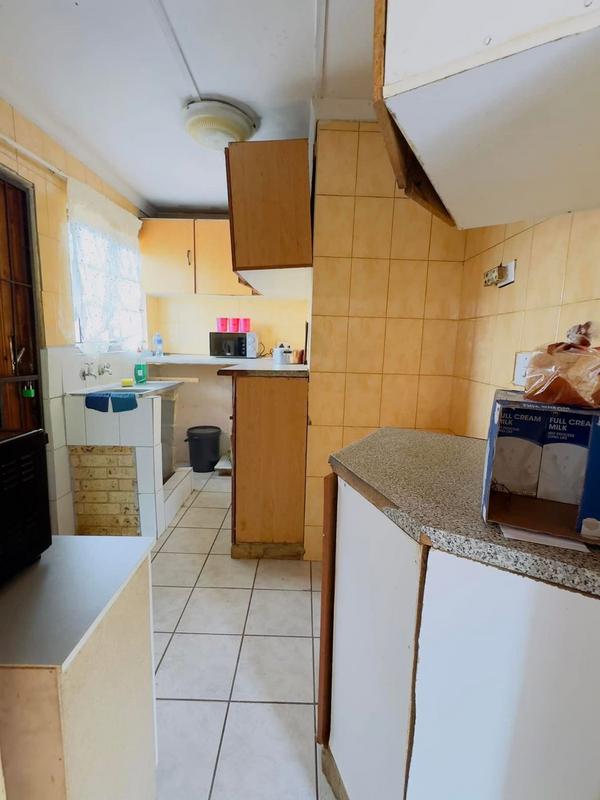 2 Bedroom Property for Sale in Umlazi D KwaZulu-Natal