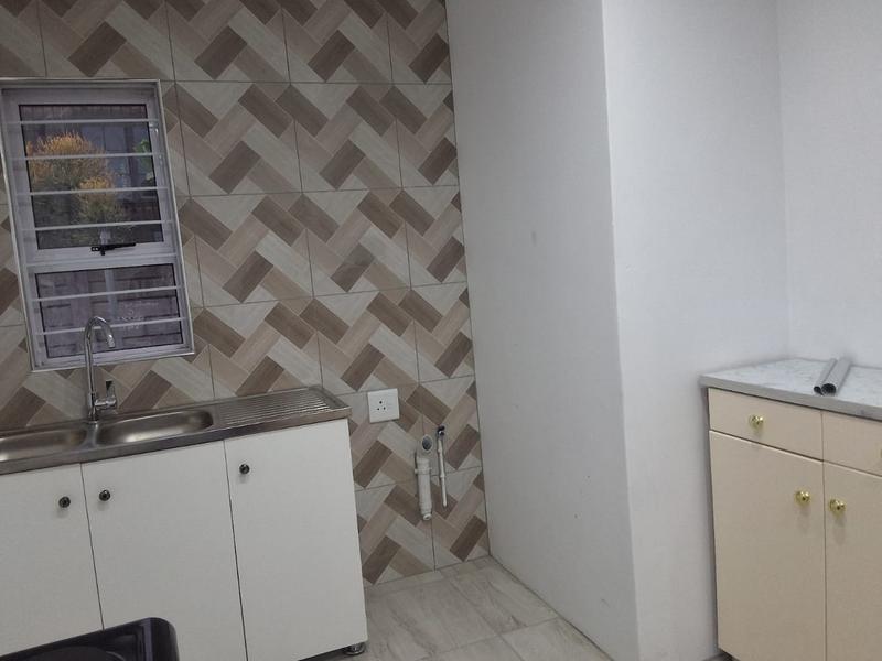 To Let 2 Bedroom Property for Rent in Malvern KwaZulu-Natal