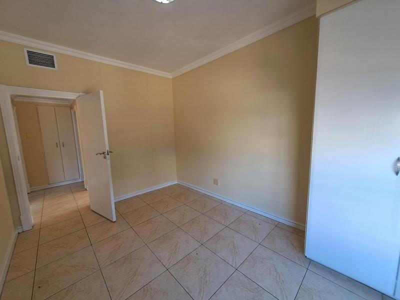 To Let 3 Bedroom Property for Rent in Point Waterfront KwaZulu-Natal