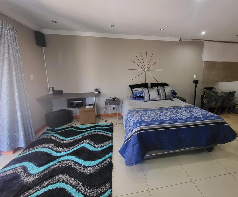 3 Bedroom Property for Sale in Grangetown KwaZulu-Natal