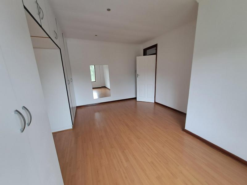 2 Bedroom Property for Sale in Waterways KwaZulu-Natal