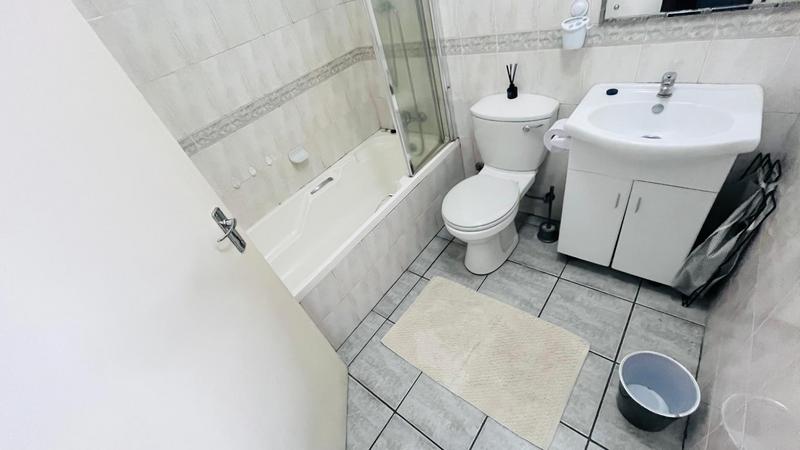 1 Bedroom Property for Sale in Margate KwaZulu-Natal