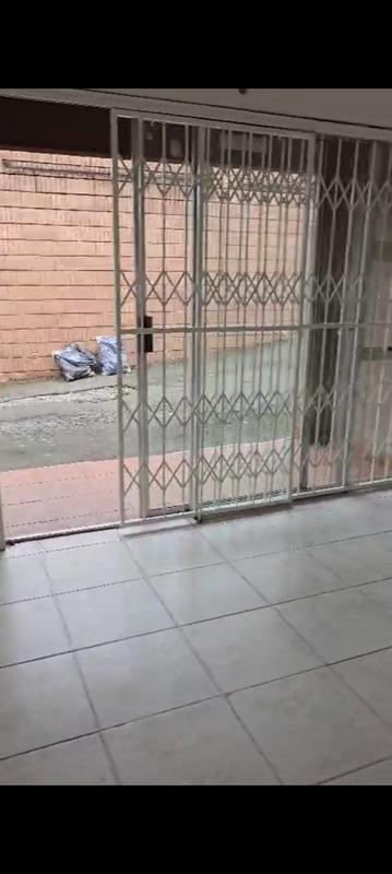 To Let 3 Bedroom Property for Rent in Clare Hills KwaZulu-Natal