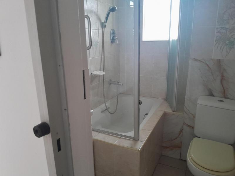 To Let 2 Bedroom Property for Rent in North Beach KwaZulu-Natal