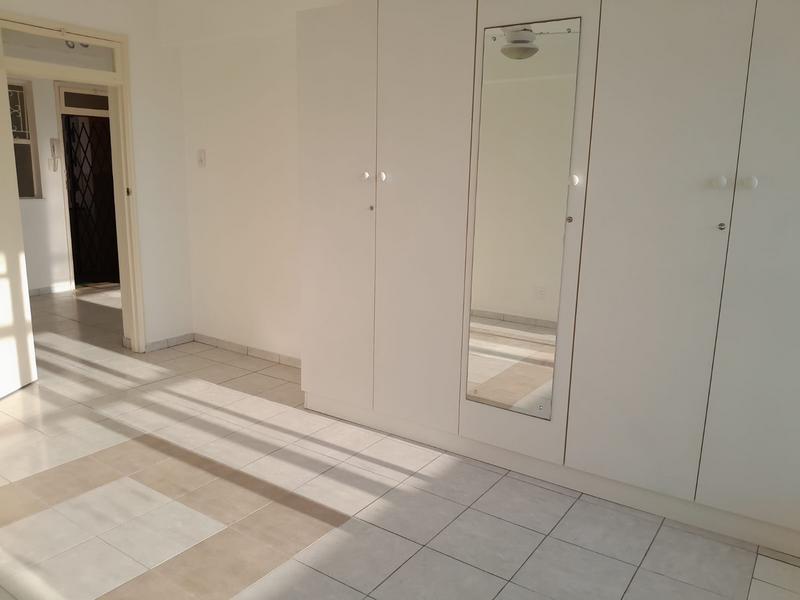 1 Bedroom Property for Sale in North Beach KwaZulu-Natal