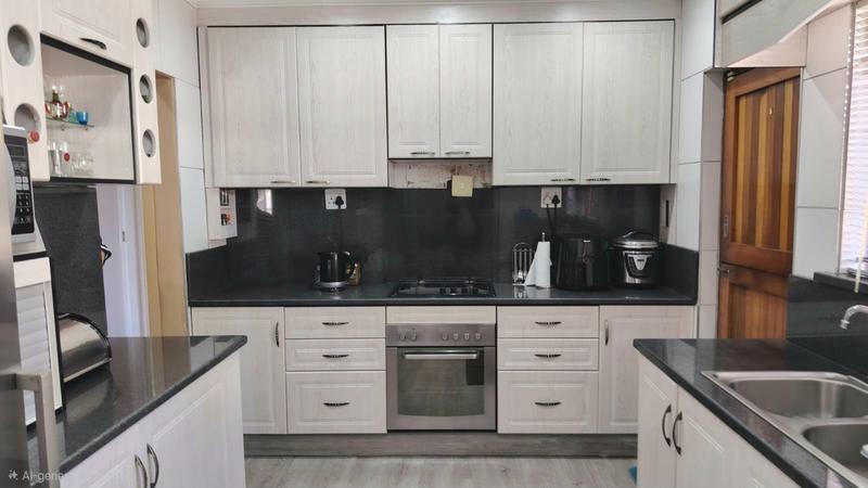 3 Bedroom Property for Sale in Escombe KwaZulu-Natal