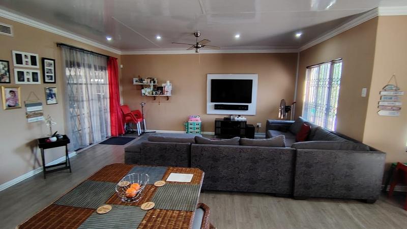 3 Bedroom Property for Sale in Escombe KwaZulu-Natal