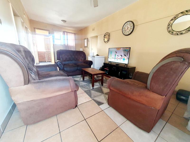 2 Bedroom Property for Sale in Umkomaas KwaZulu-Natal