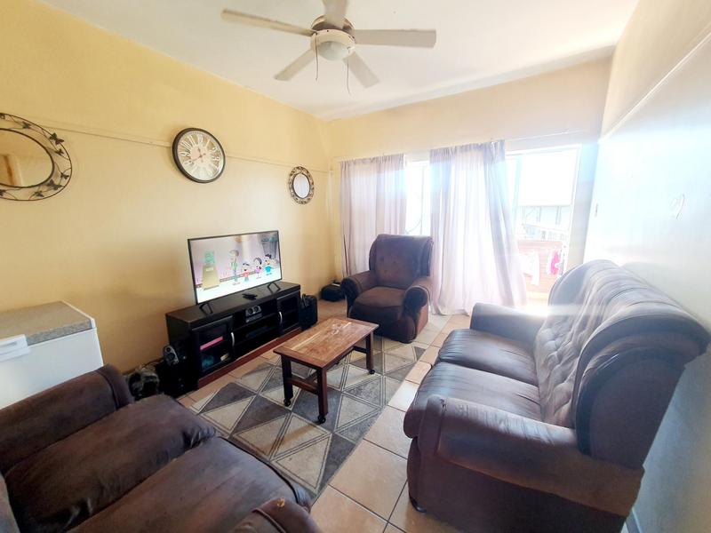 2 Bedroom Property for Sale in Umkomaas KwaZulu-Natal