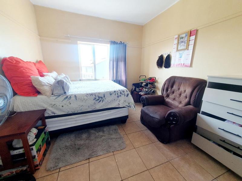 2 Bedroom Property for Sale in Umkomaas KwaZulu-Natal