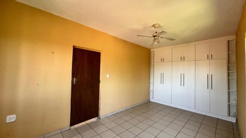 To Let 2 Bedroom Property for Rent in Lotusville KwaZulu-Natal
