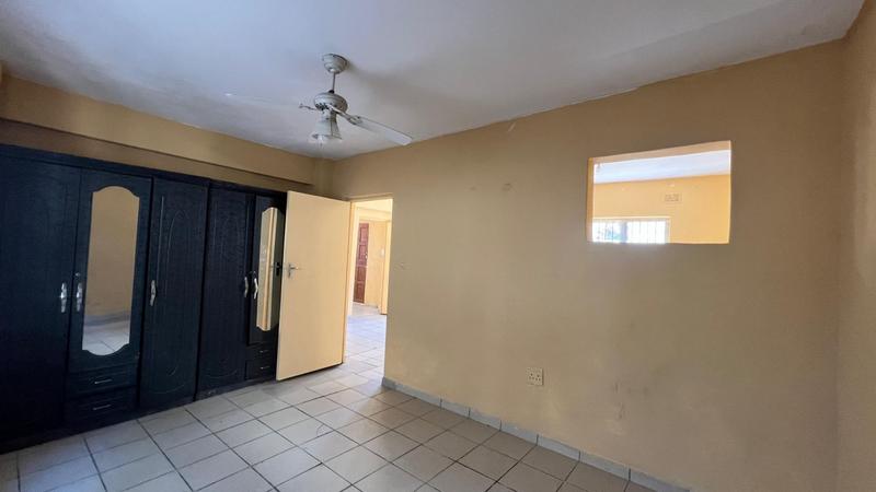 To Let 2 Bedroom Property for Rent in Lotusville KwaZulu-Natal
