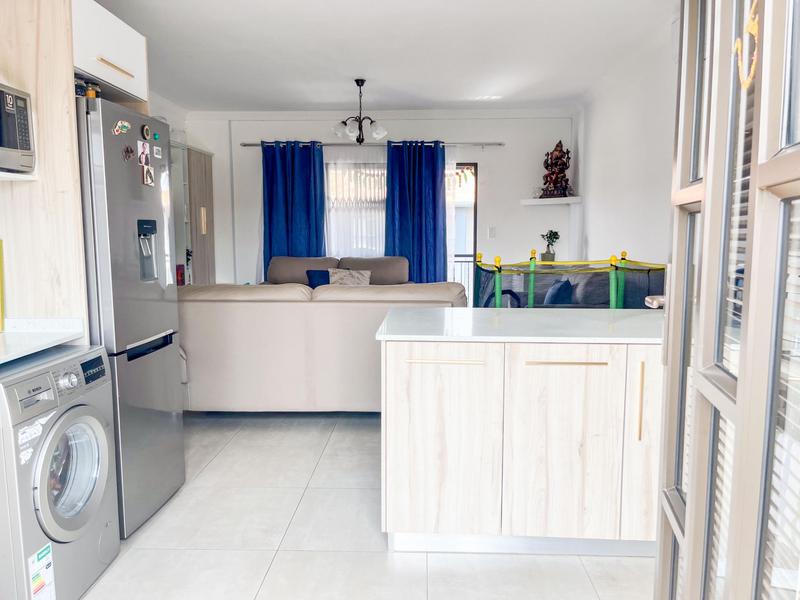 2 Bedroom Property for Sale in Trenance Manor KwaZulu-Natal