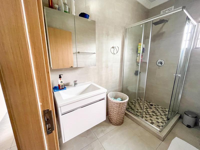 2 Bedroom Property for Sale in Trenance Manor KwaZulu-Natal