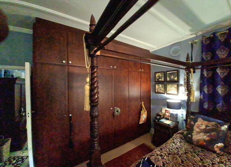 4 Bedroom Property for Sale in Glenwood KwaZulu-Natal