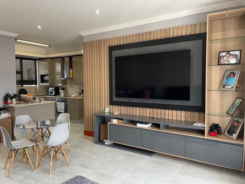 2 Bedroom Property for Sale in New Town Centre KwaZulu-Natal