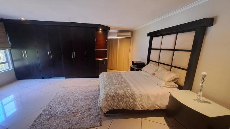 5 Bedroom Property for Sale in Morningside KwaZulu-Natal