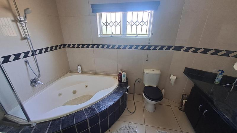5 Bedroom Property for Sale in Morningside KwaZulu-Natal