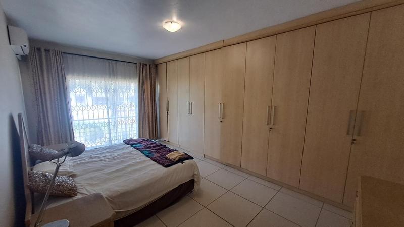 5 Bedroom Property for Sale in Morningside KwaZulu-Natal