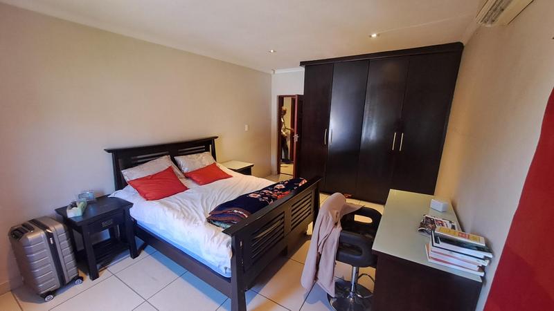 5 Bedroom Property for Sale in Morningside KwaZulu-Natal