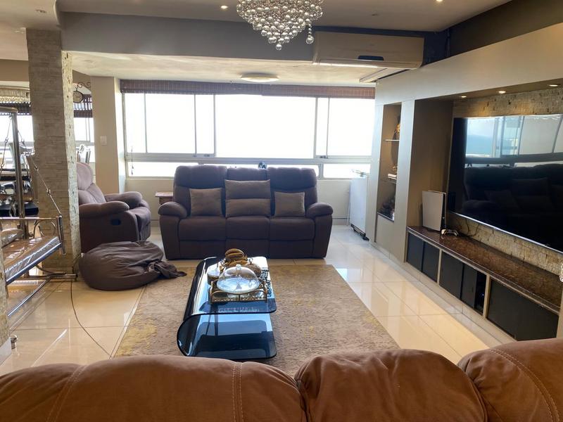 6 Bedroom Property for Sale in North Beach KwaZulu-Natal