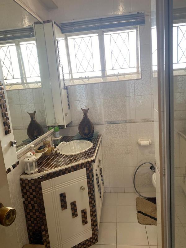 6 Bedroom Property for Sale in North Beach KwaZulu-Natal