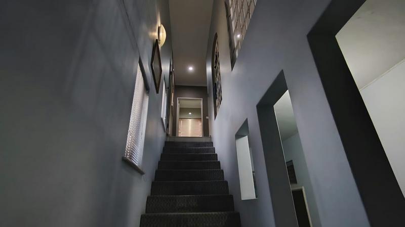 4 Bedroom Property for Sale in Bellair KwaZulu-Natal