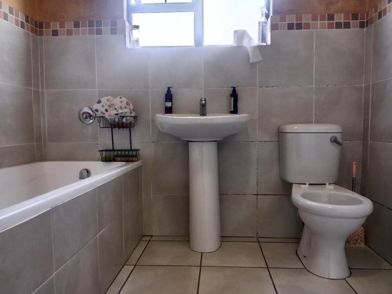 To Let 3 Bedroom Property for Rent in Caversham Glen KwaZulu-Natal