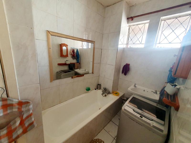 2 Bedroom Property for Sale in Umkomaas KwaZulu-Natal