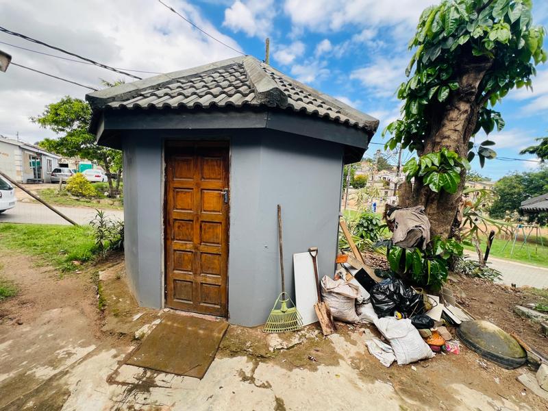 1 Bedroom Property for Sale in Ntuzuma KwaZulu-Natal