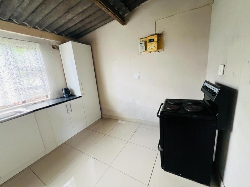 1 Bedroom Property for Sale in Ntuzuma KwaZulu-Natal