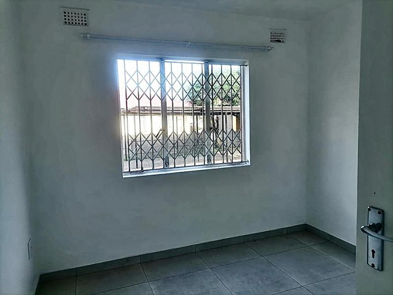 2 Bedroom Property for Sale in Isipingo Rail KwaZulu-Natal