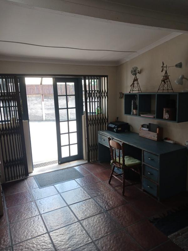 4 Bedroom Property for Sale in Farningham Ridge KwaZulu-Natal