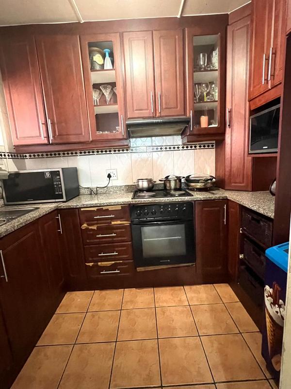 2 Bedroom Property for Sale in New Germany KwaZulu-Natal