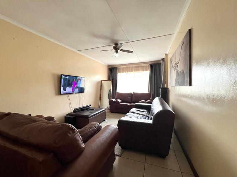2 Bedroom Property for Sale in New Germany KwaZulu-Natal
