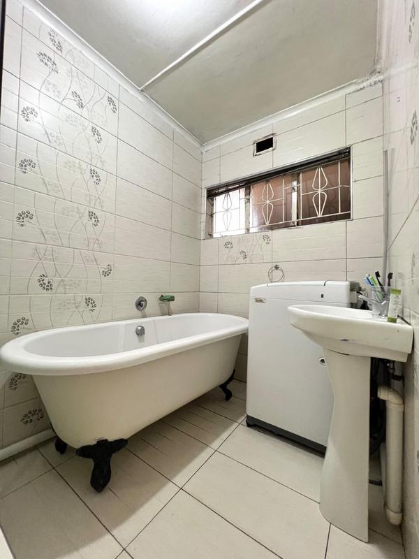 2 Bedroom Property for Sale in New Germany KwaZulu-Natal