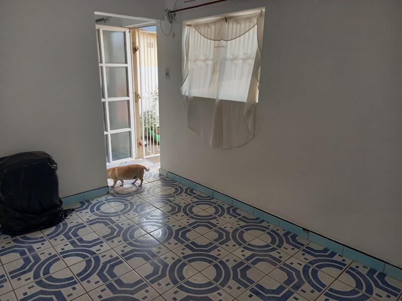 To Let 2 Bedroom Property for Rent in Crossmoor KwaZulu-Natal