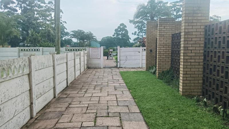 To Let 1 Bedroom Property for Rent in Pinetown KwaZulu-Natal