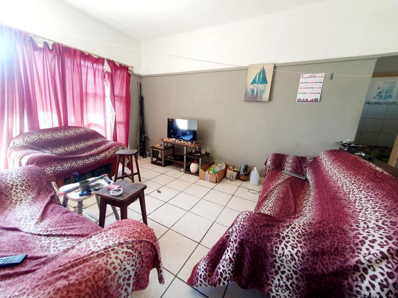 2 Bedroom Property for Sale in Umkomaas KwaZulu-Natal