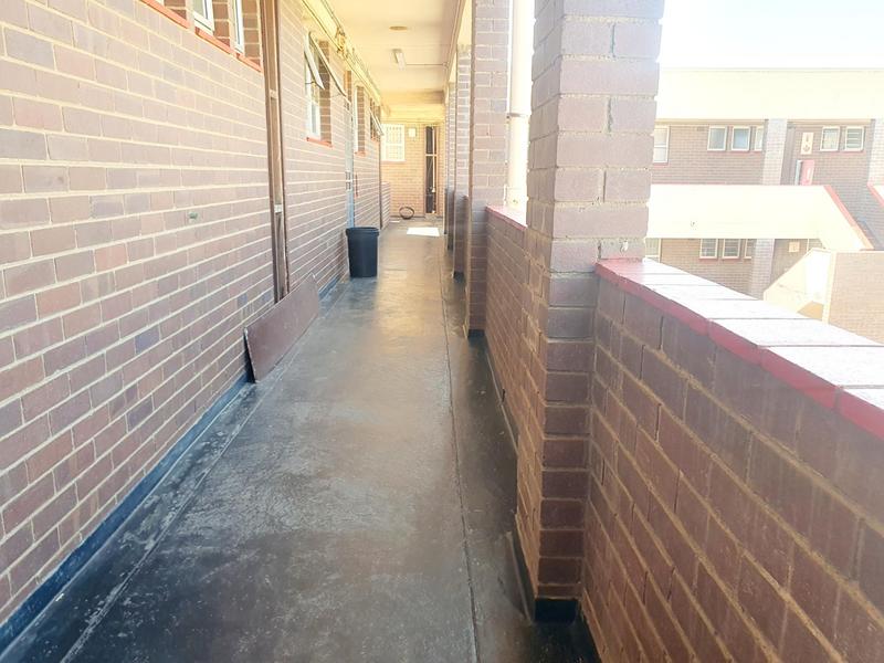 2 Bedroom Property for Sale in Umkomaas KwaZulu-Natal