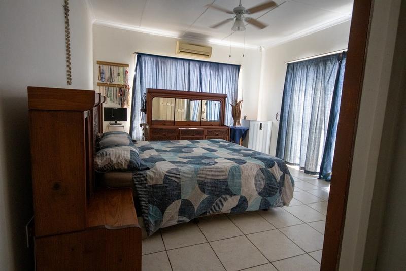 4 Bedroom Property for Sale in Umkomaas KwaZulu-Natal