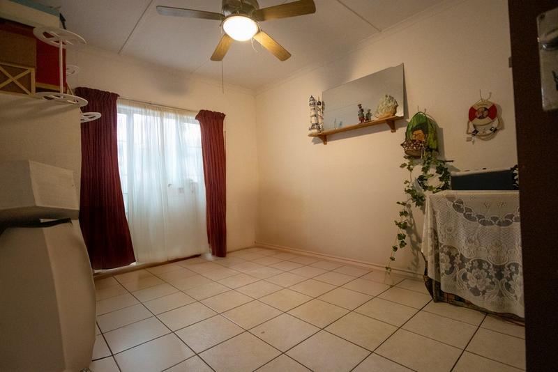 4 Bedroom Property for Sale in Umkomaas KwaZulu-Natal